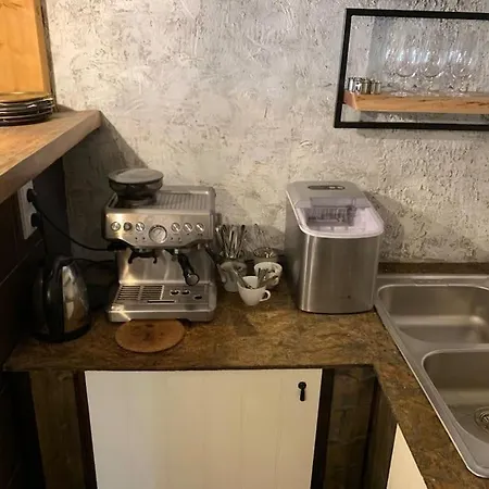 Adamuv Dvur * Zdíkov