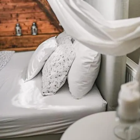 Adamuv Dvur Semesterbostad Zdíkov