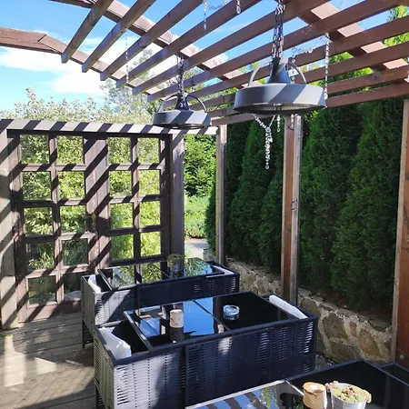 Semesterbostad Adamuv Dvur